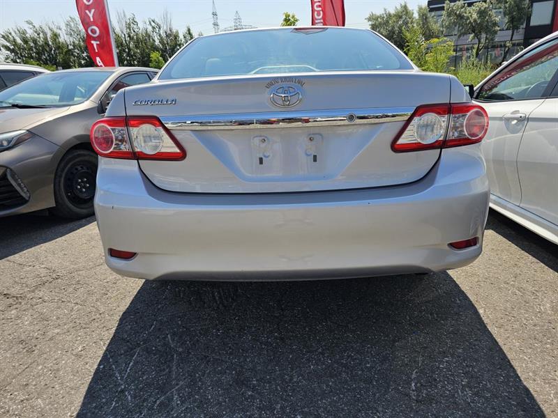 toyota Corolla 2011 - 8