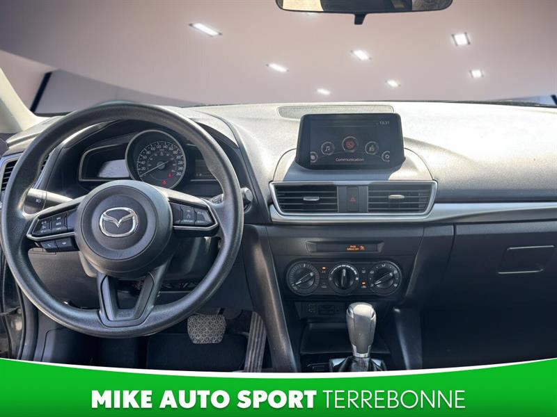 mazda Mazda3 Sport 2018 - 10