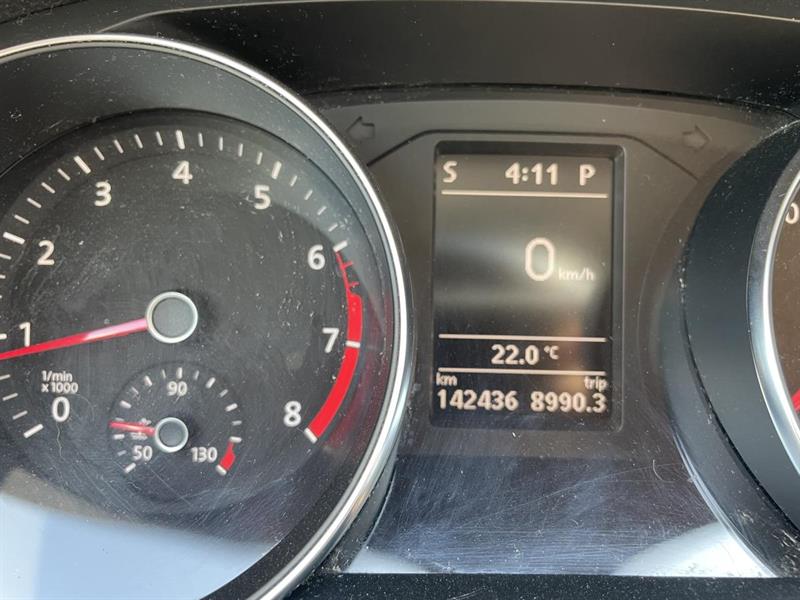 volkswagen Passat 2017 - 16