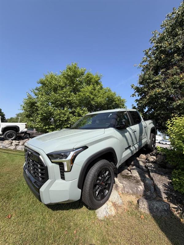 2026 Toyota Tundra Limited CrewMax Cab 4WD