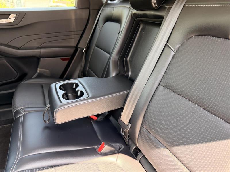 ford Escape 2021 - 35