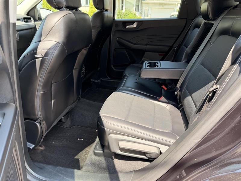 ford Escape 2021 - 36