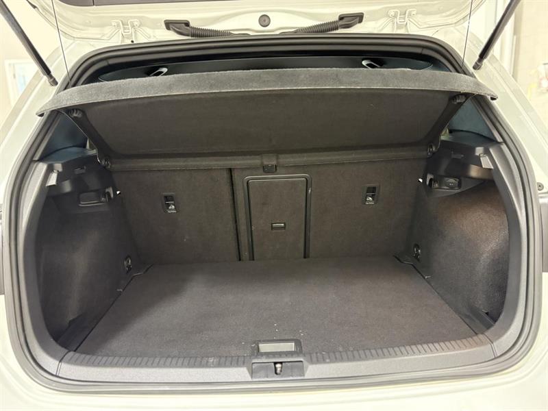 volkswagen Golf R 2019 - 25