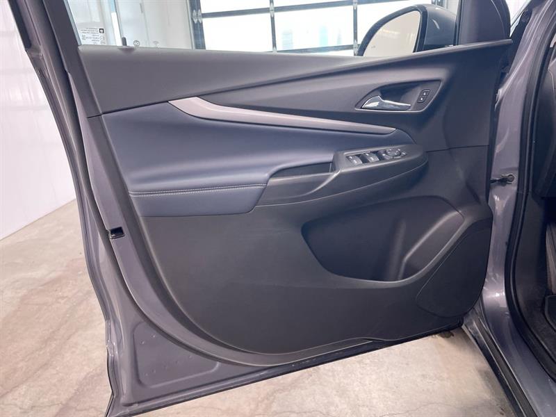 chevrolet Bolt 2022 - 13