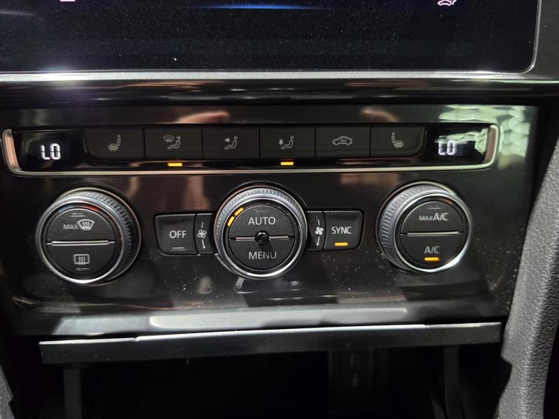 volkswagen Golf 2021 - 25