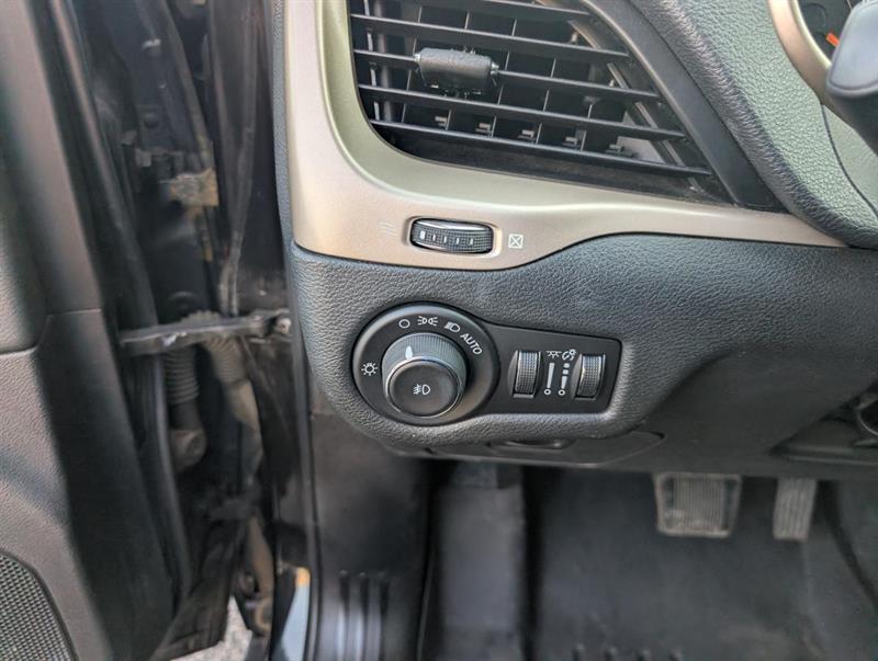 jeep Cherokee 2015 - 27