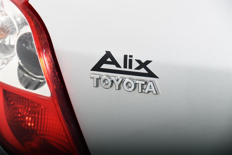toyota Matrix 2010 - 6