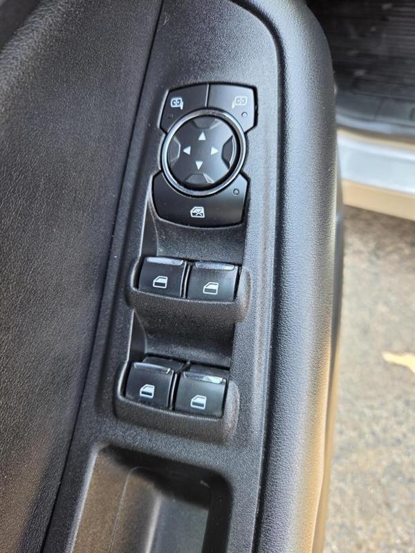 ford Edge 2022 - 17