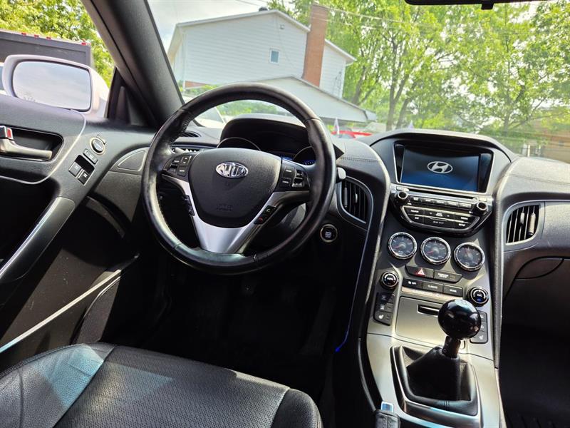 hyundai Genesis Coupe 2016 - 12