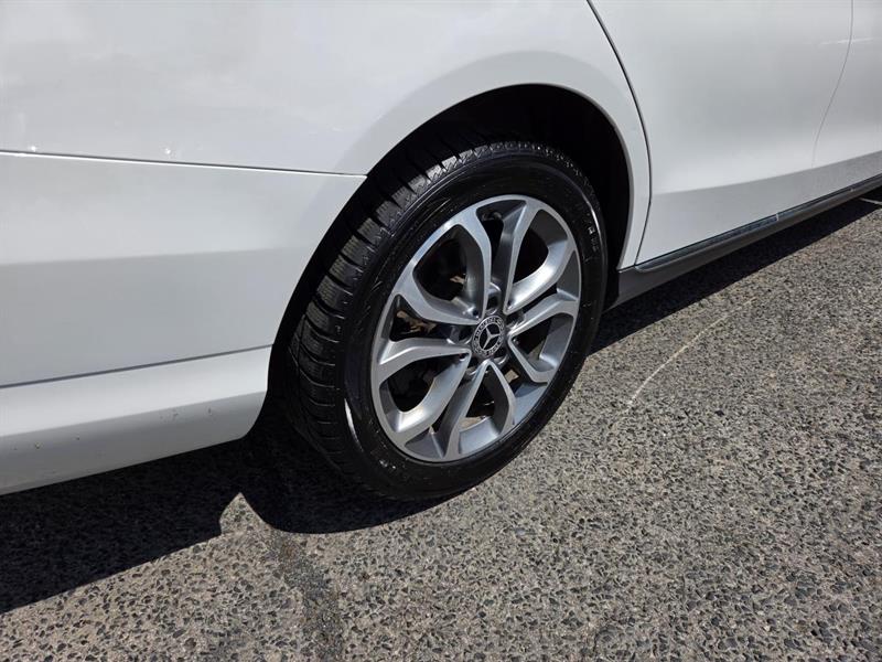 mercedes-benz C 300 2018 - 8