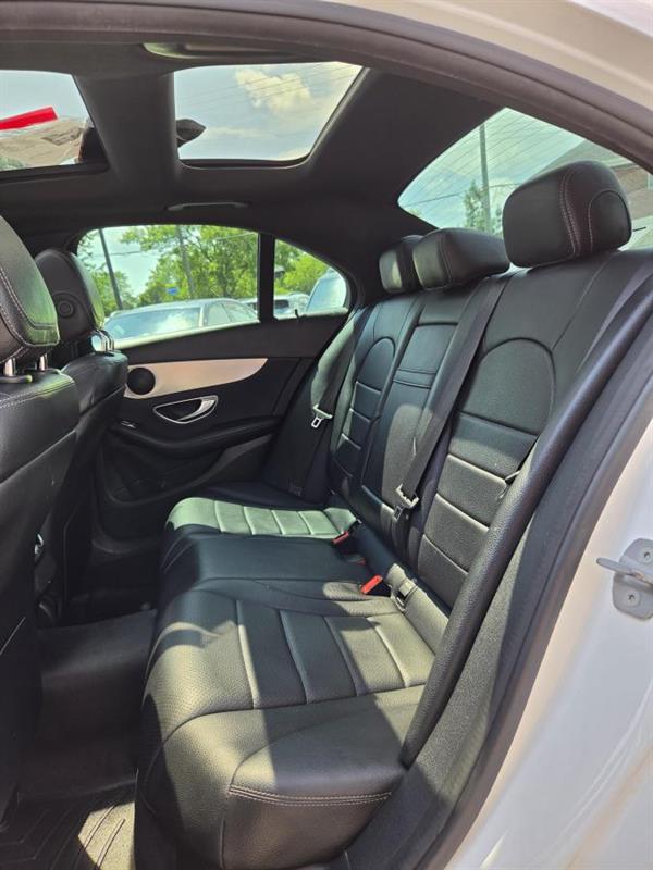 mercedes-benz C 300 2018 - 13