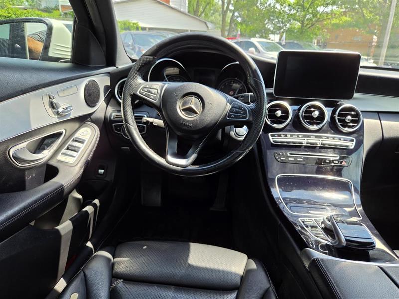 mercedes-benz C 300 2018 - 14
