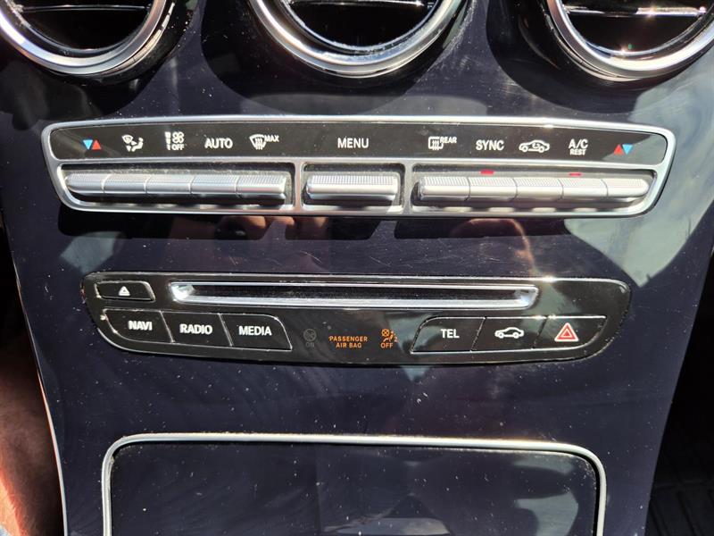 mercedes-benz C 300 2018 - 21