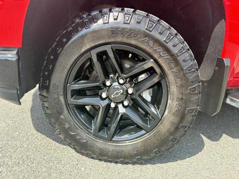 chevrolet Silverado 1500 2022 - 11
