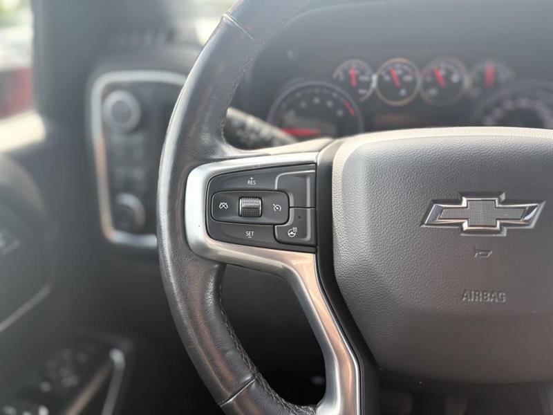 chevrolet Silverado 1500 2022 - 18