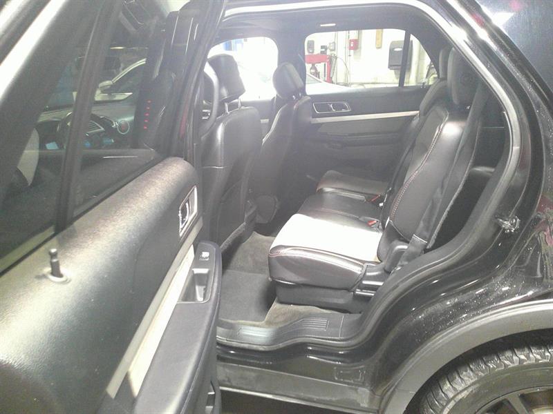 ford Explorer 2017 - 11
