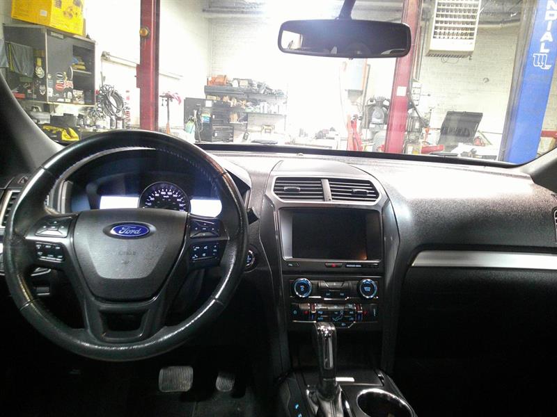 ford Explorer 2017 - 13