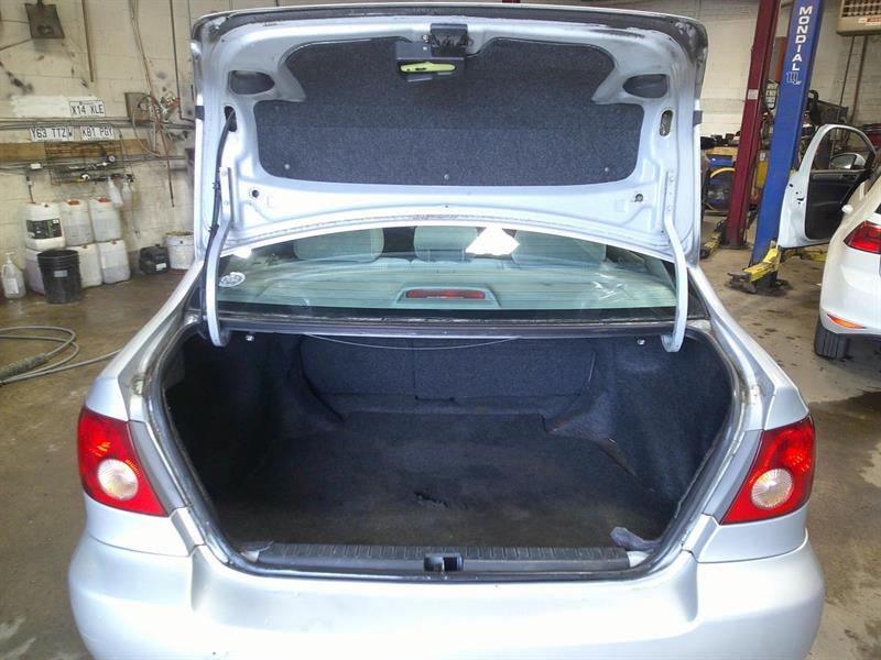 toyota Corolla 2006 - 9