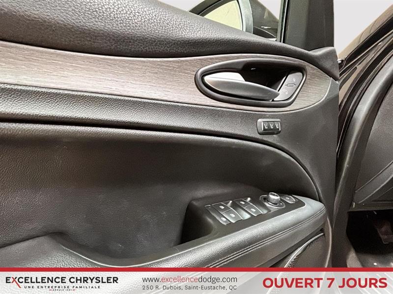 alfa romeo Stelvio 2021 - 12