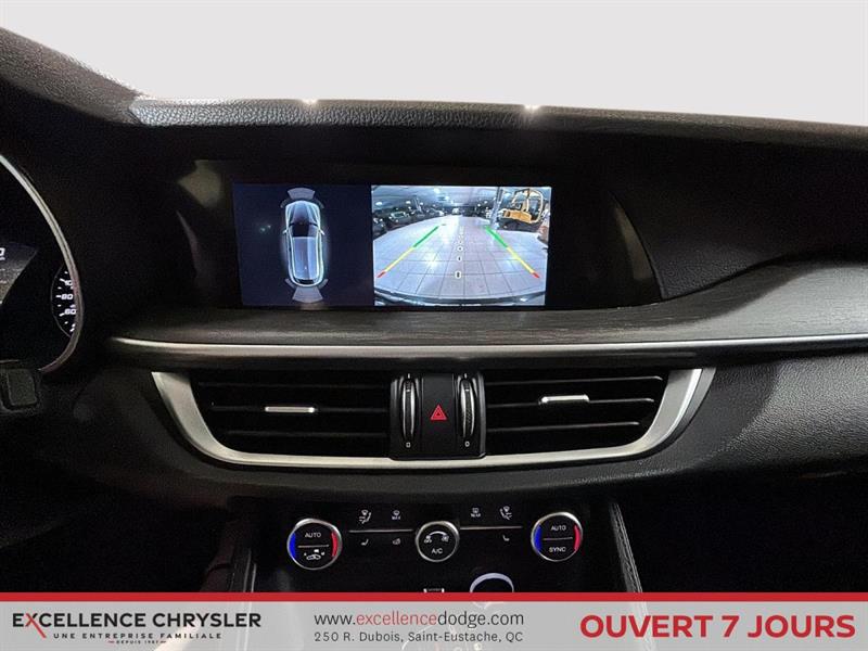 alfa romeo Stelvio 2021 - 20