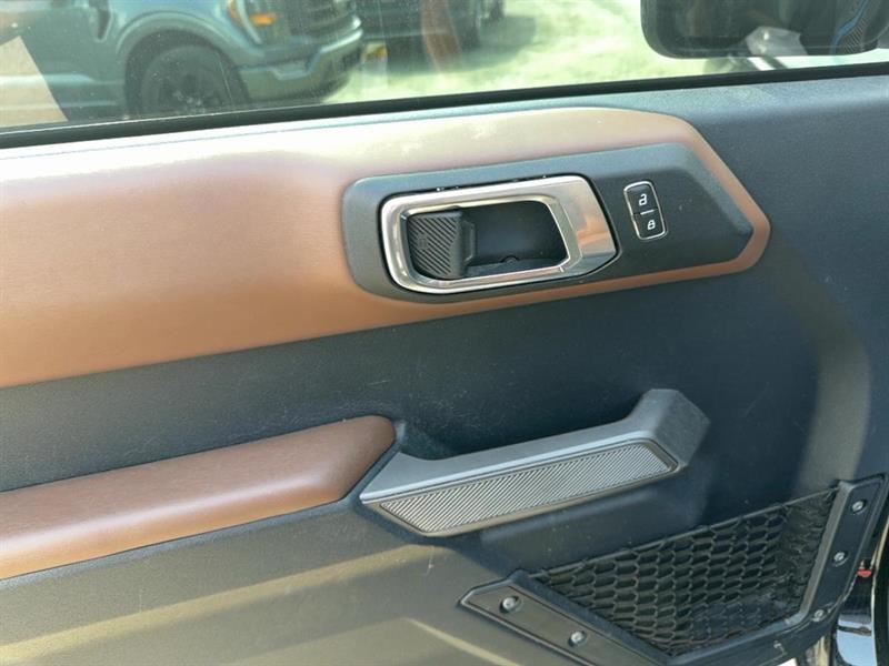 ford Bronco 2022 - 10