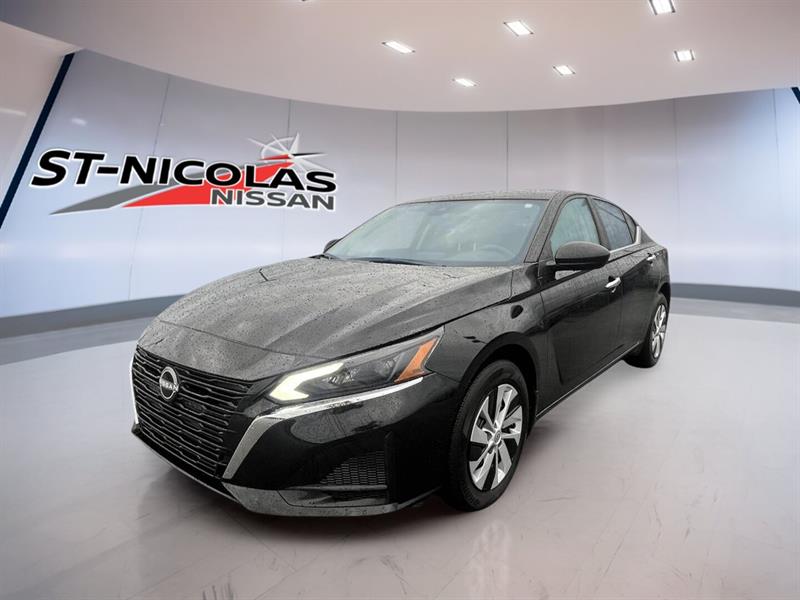 nissan Altima 2024