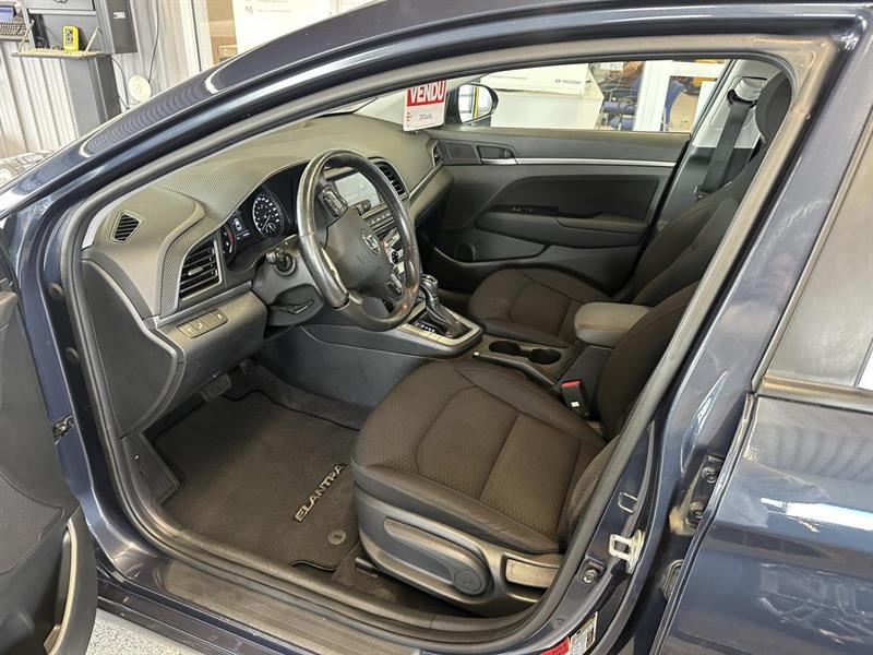 hyundai Elantra 2020 - 11