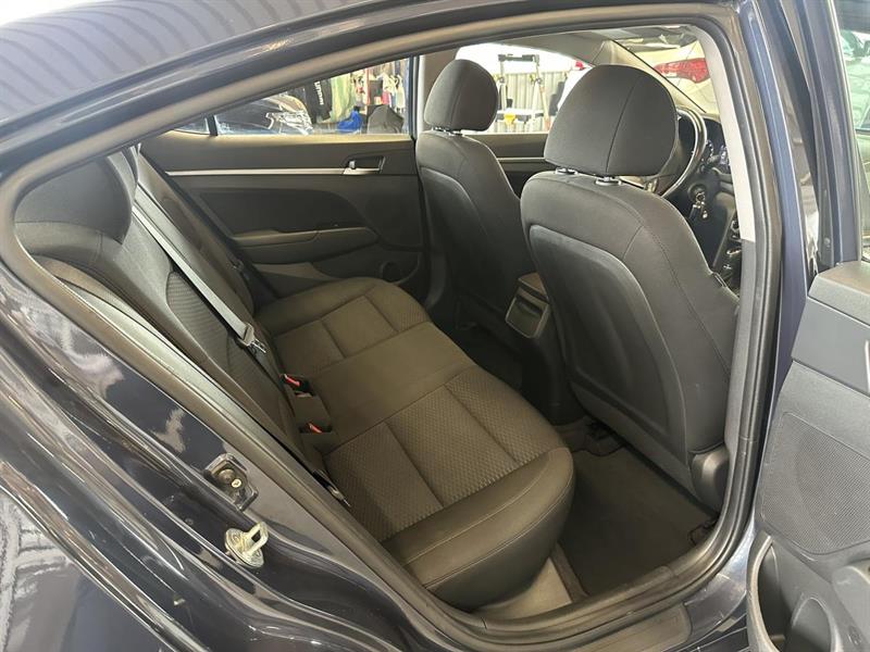 hyundai Elantra 2020 - 15