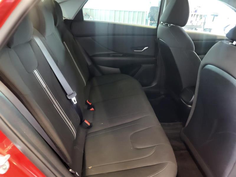 hyundai Elantra 2021 - 16