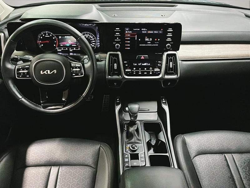 kia Sorento 2023 - 12