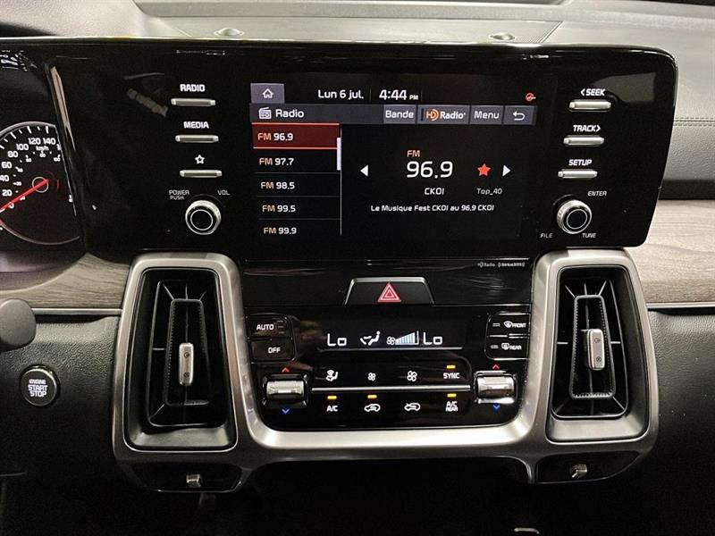 kia Sorento 2023 - 16