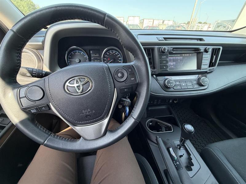 toyota RAV4 2017 - 9
