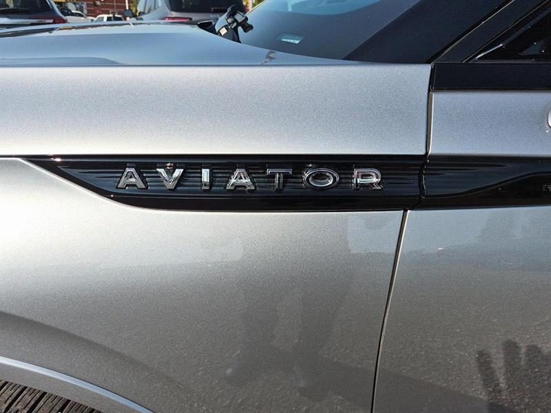 lincoln Aviator 2023 - 11
