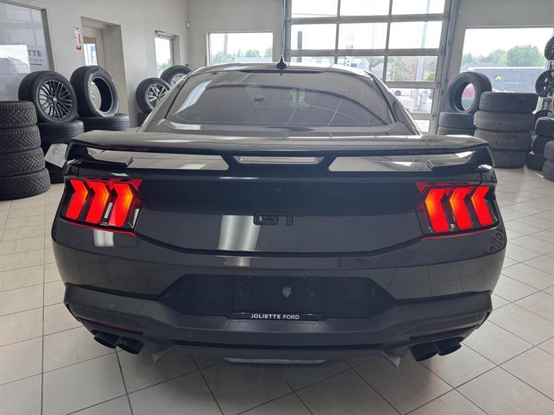 ford Mustang 2024 - 4
