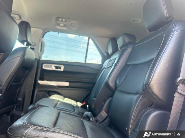 ford Explorer 2022 - 26