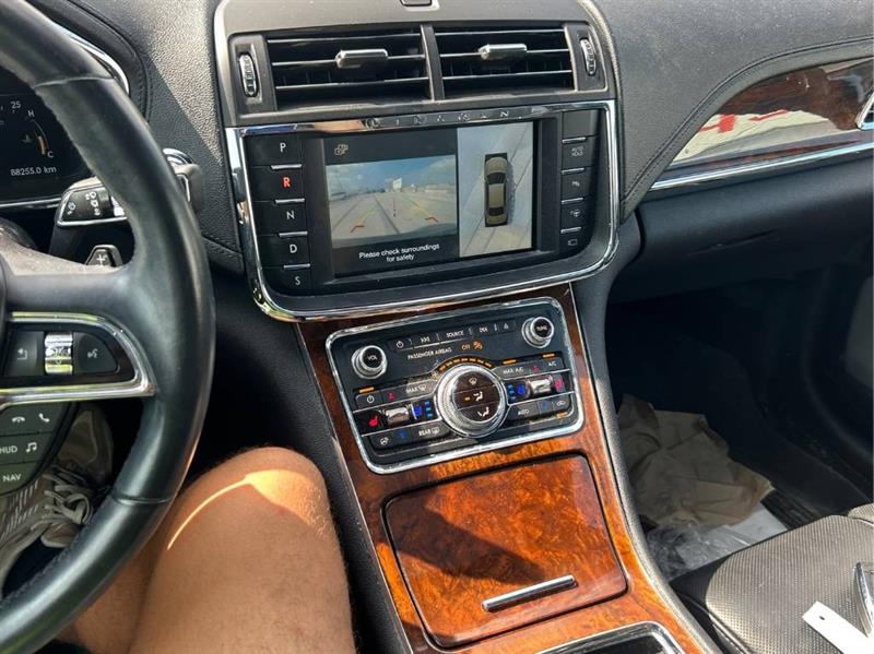 lincoln Continental 2018 - 15