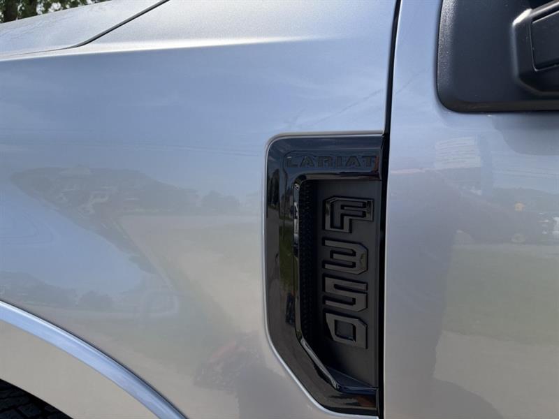 ford Super Duty F-350 a roues arrière simples 2021 - 11