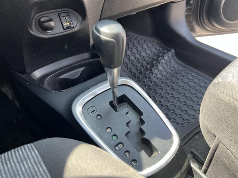 toyota Yaris 2016 - 13