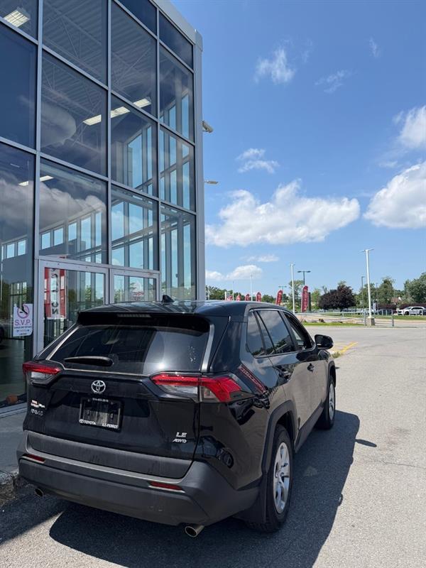 toyota RAV4 2022 - 2