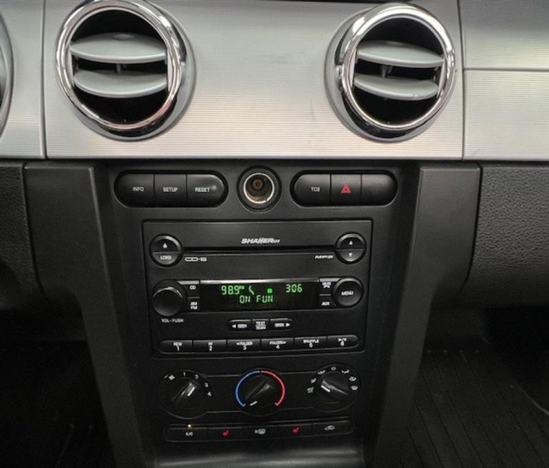 ford Mustang 2007 - 14