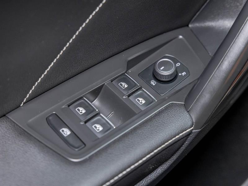 volkswagen Tiguan 2022 - 24