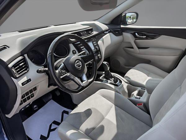 nissan Qashqai 2018 - 16