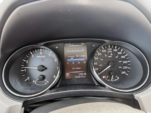 nissan Qashqai 2018 - 25