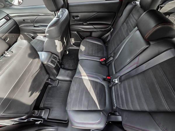 mitsubishi Outlander 2020 - 18
