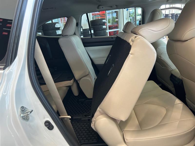 toyota Highlander 2022 - 14