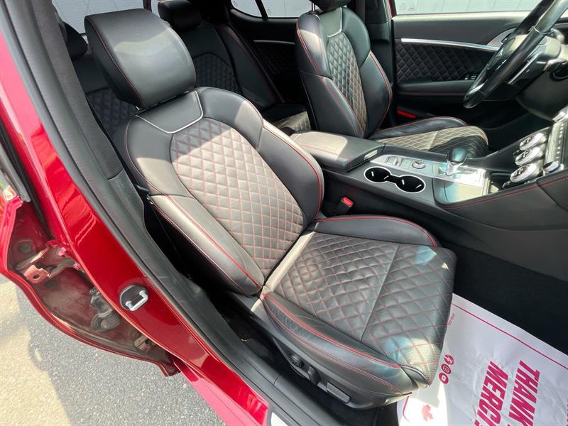 genesis G70 2019 - 41
