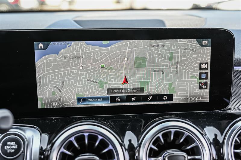 mercedes-benz GLB250 2022 - 14