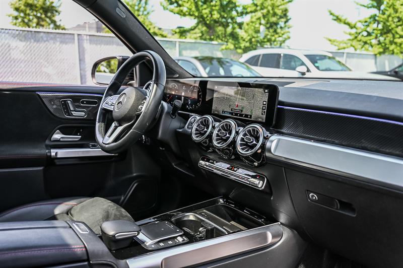 mercedes-benz GLB250 2022 - 21