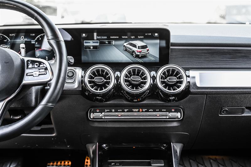 mercedes-benz GLB250 2022 - 29