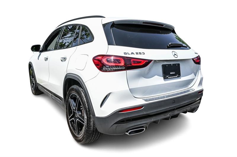 mercedes-benz GLA250 2023 - 6